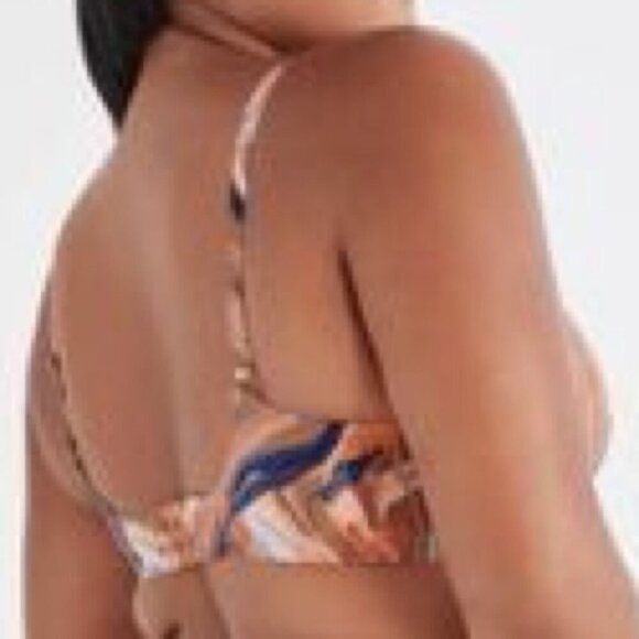 Knix Wingwoman Bra 8++ Wireless Comfort - Picture 9 of 10